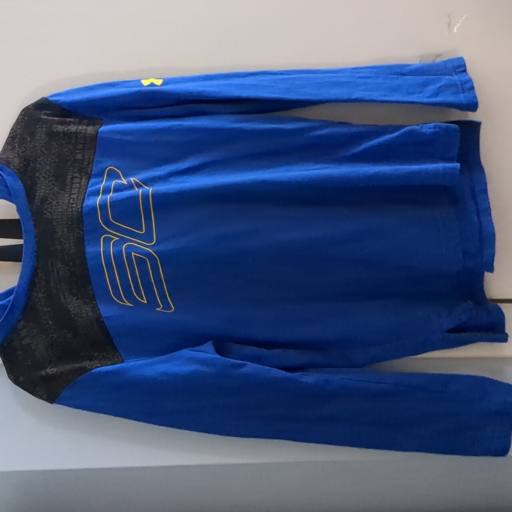 Hooded tee